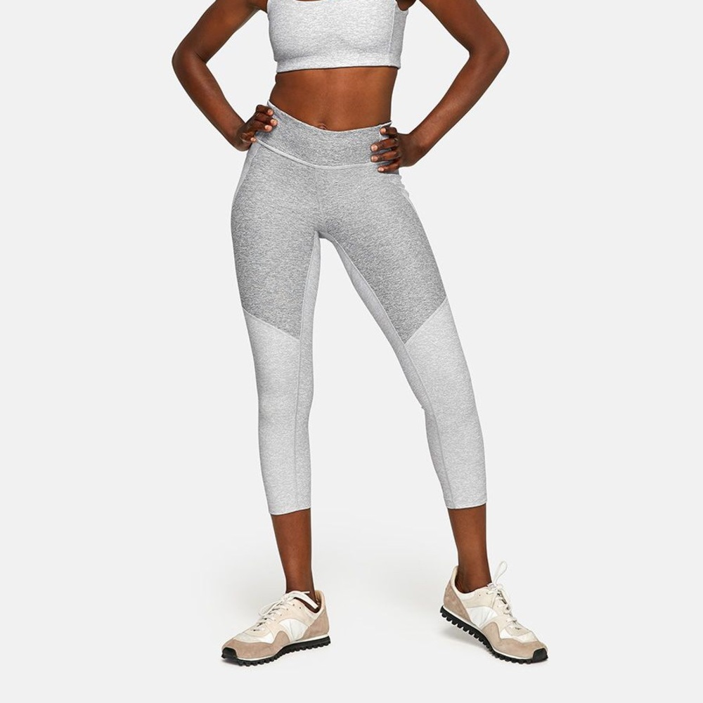 Outdoor voices 3/4 two tone Leggings in dove/ash